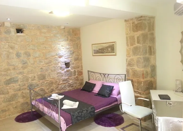 アパート Amabile スプリト